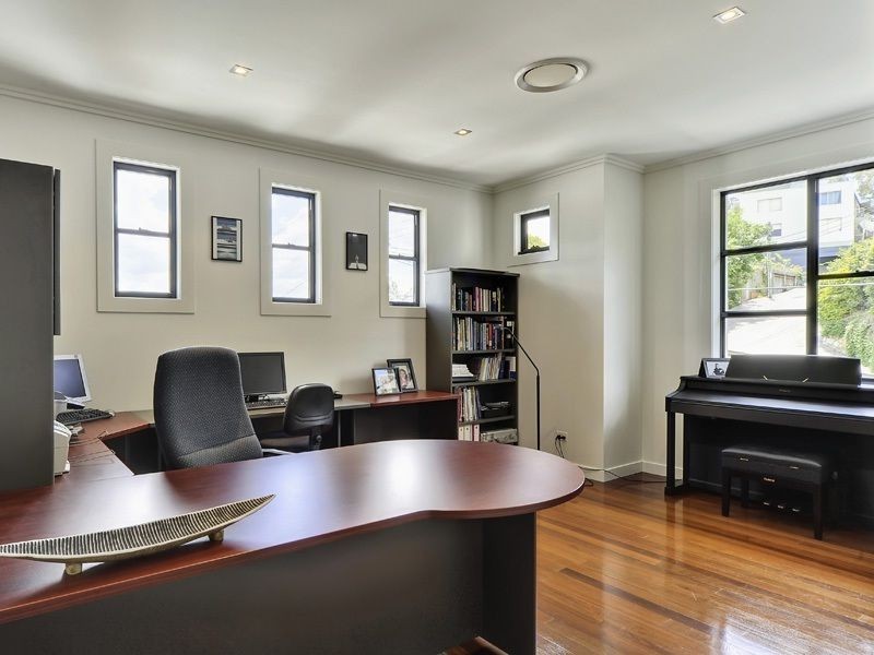 125 Crosby Road, Hamilton QLD 4007