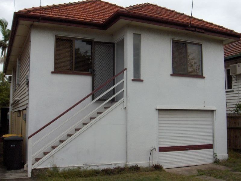 26 Clarke Street, Hendra QLD 4011