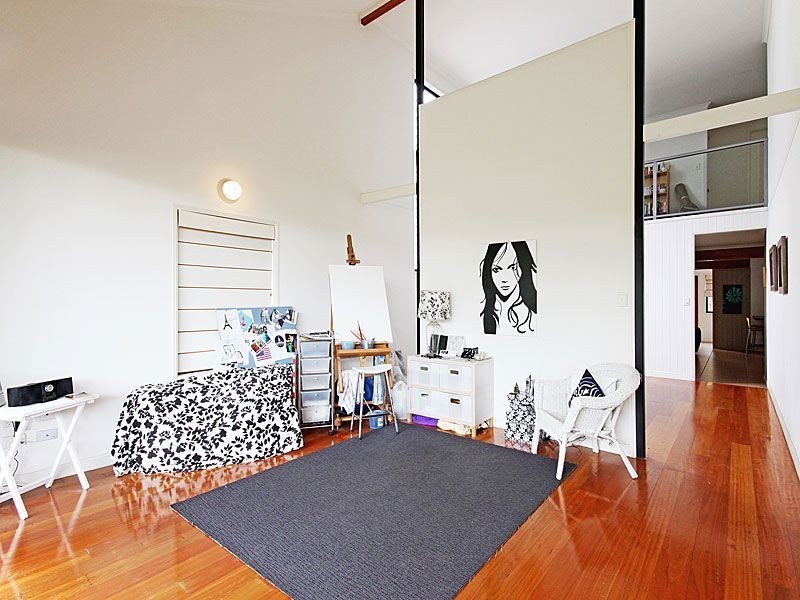 10 Roseleigh St, Wooloowin QLD 4030