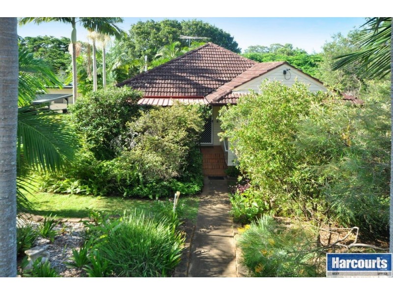 30 Luke Street, Wavell Heights QLD 4012