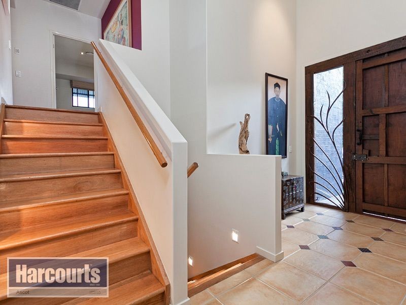 61 Gracemere Street, Newmarket QLD 4051