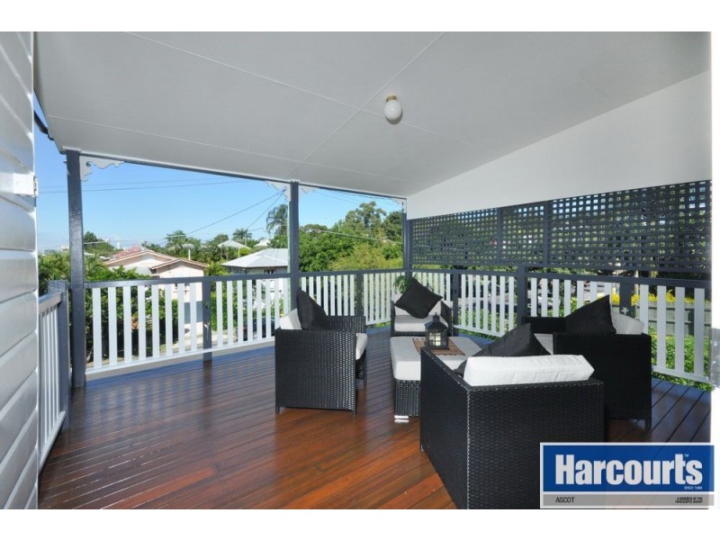 36 Ada Street, Windsor QLD 4030