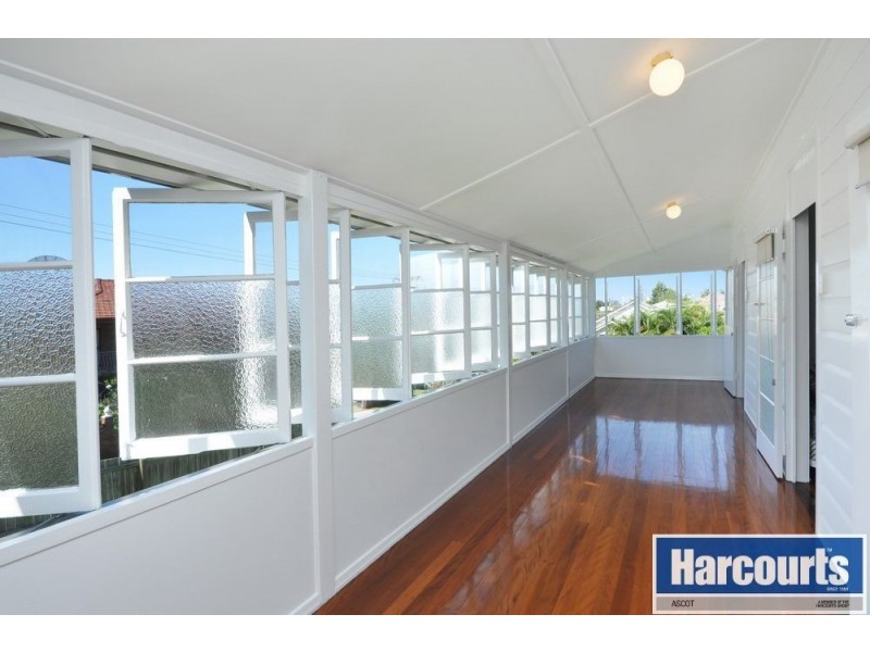 36 Ada Street, Windsor QLD 4030