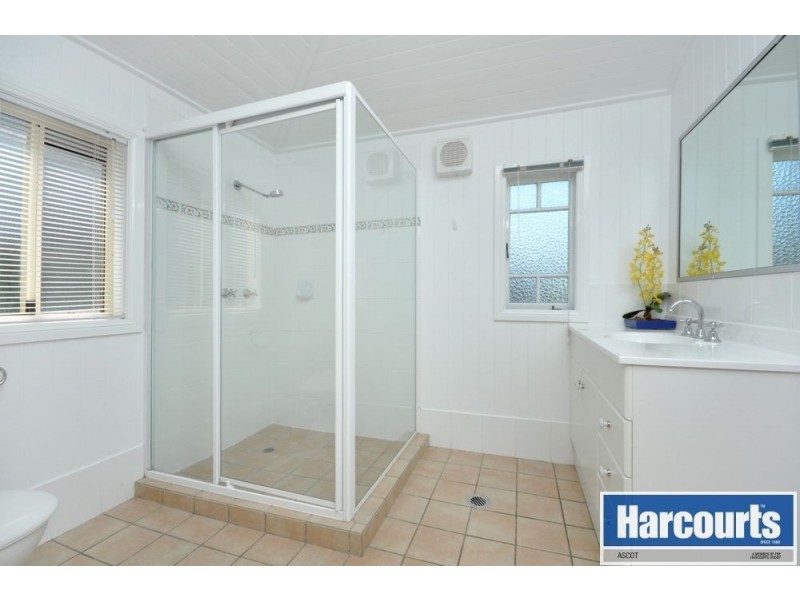 36 Ada Street, Windsor QLD 4030