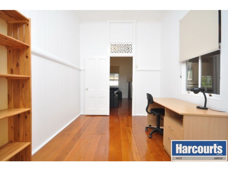 36 Ada Street, Windsor QLD 4030