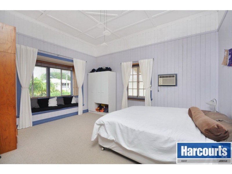 22 Webster Avenue, Hendra QLD 4011