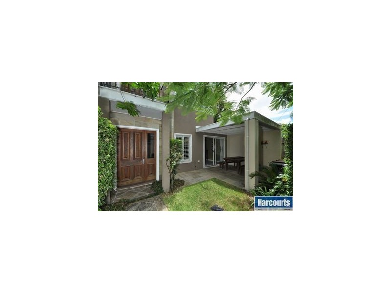 2/82 Jackson Street, Hamilton QLD 4007