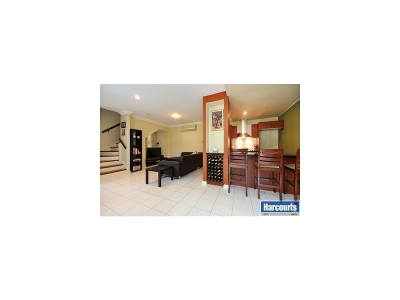 2/82 Jackson Street, Hamilton QLD 4007