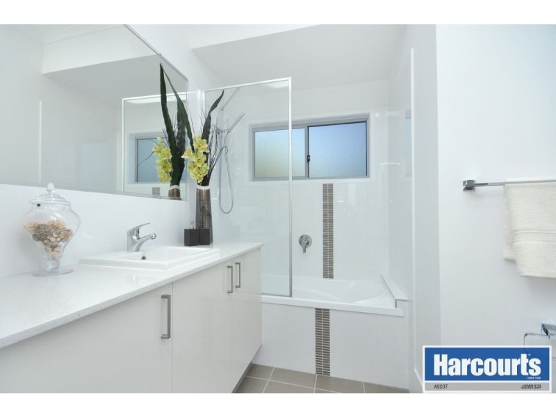 10 Silva Street, Ascot QLD 4007