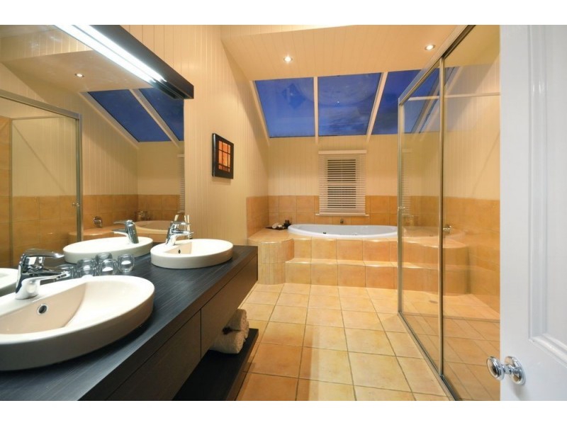 20 Peary Street, Northgate QLD 4013