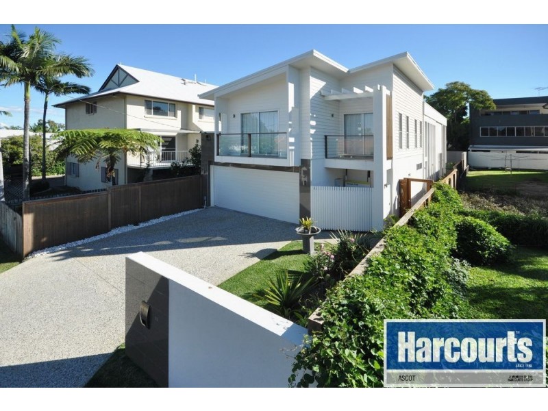 32 Vine Street, Ascot QLD 4007