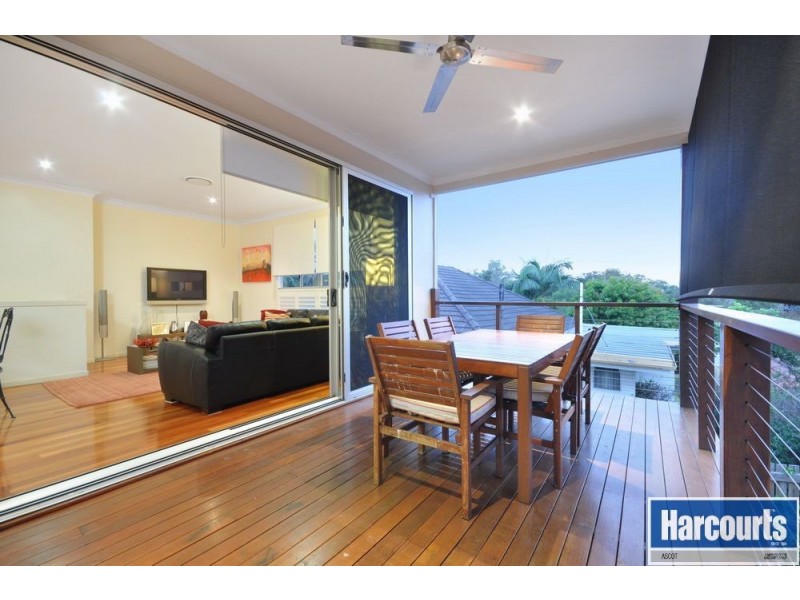 5 Brook Street, Nundah QLD 4012