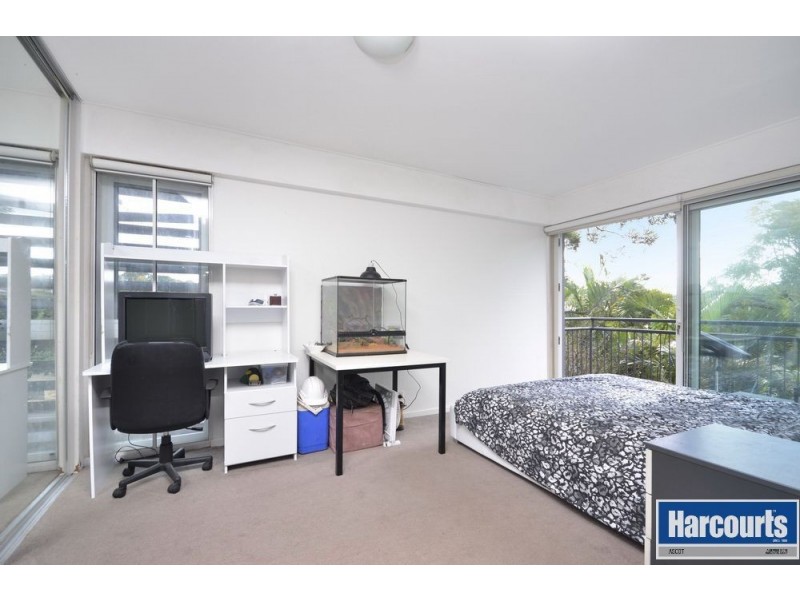 4/8 Botany Street, Clayfield QLD 4011