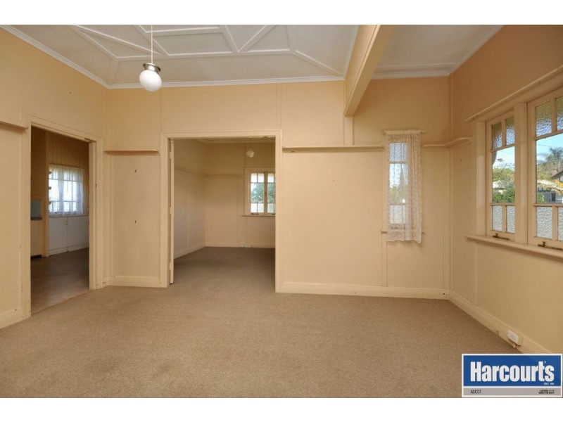 60 Gordon Street, Hendra QLD 4011