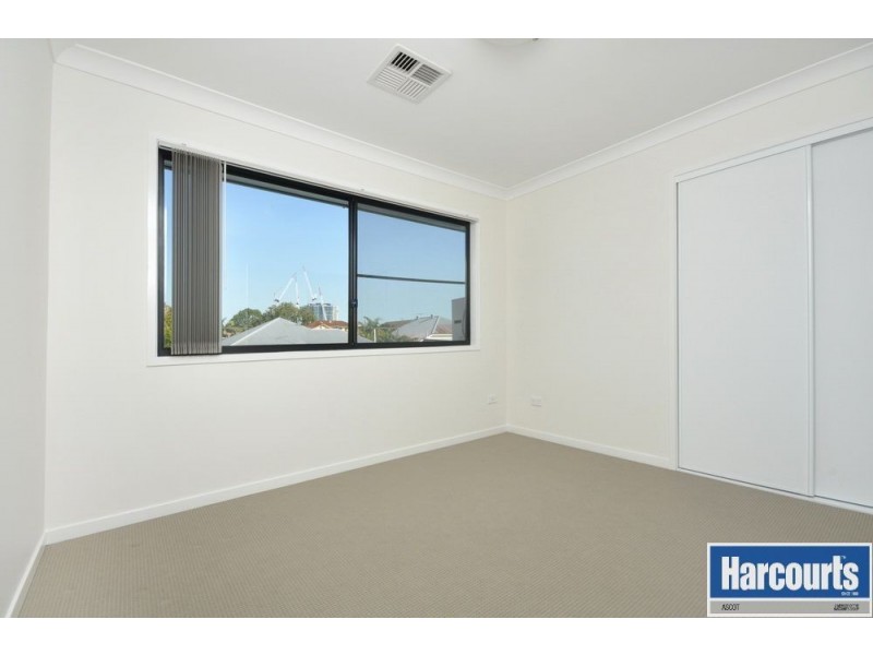 2/135 Beatrice Terrace, Ascot QLD 4007