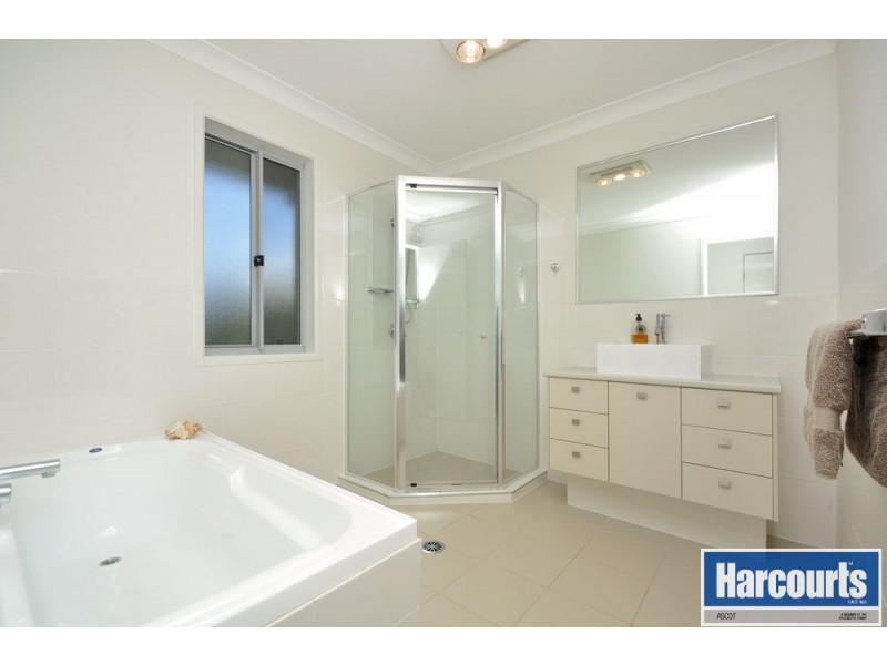 305 Lancaster Road, Ascot QLD 4007