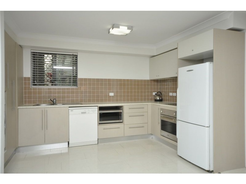 1/60 Beatrice Terrace, Ascot QLD 4007