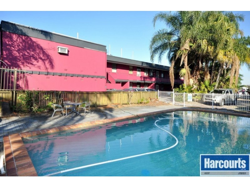 17/256 Kingsford Smith Drive, Hamilton QLD 4007