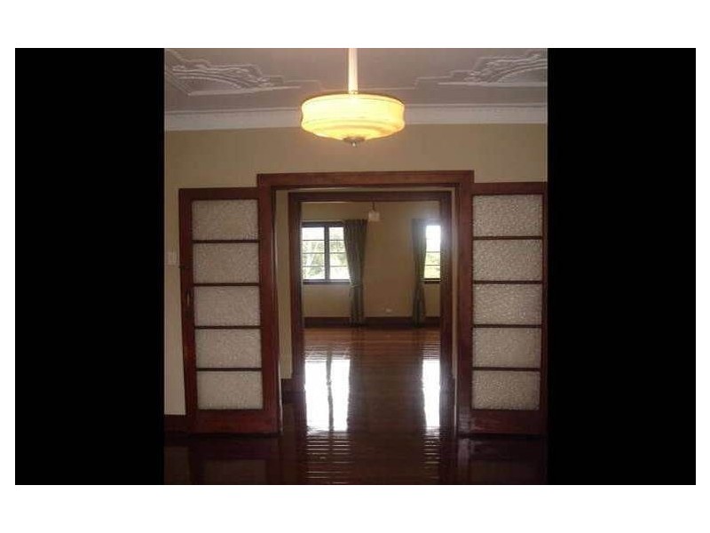 278 Edinburgh Castle Road, Wavell Heights QLD 4012