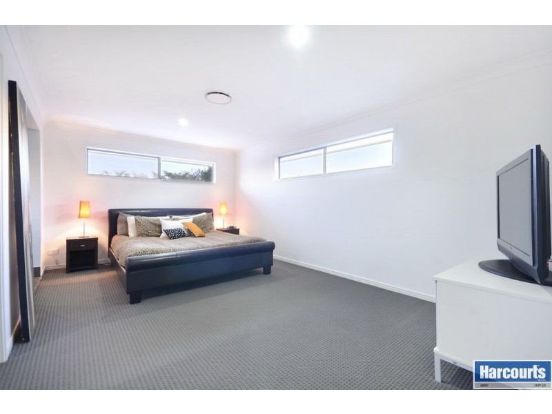 119 Raceview Avenue, Hendra QLD 4011
