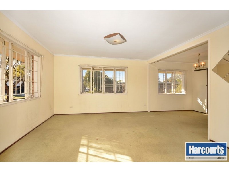 6 Lord Byron Parade, Strathpine QLD 4500