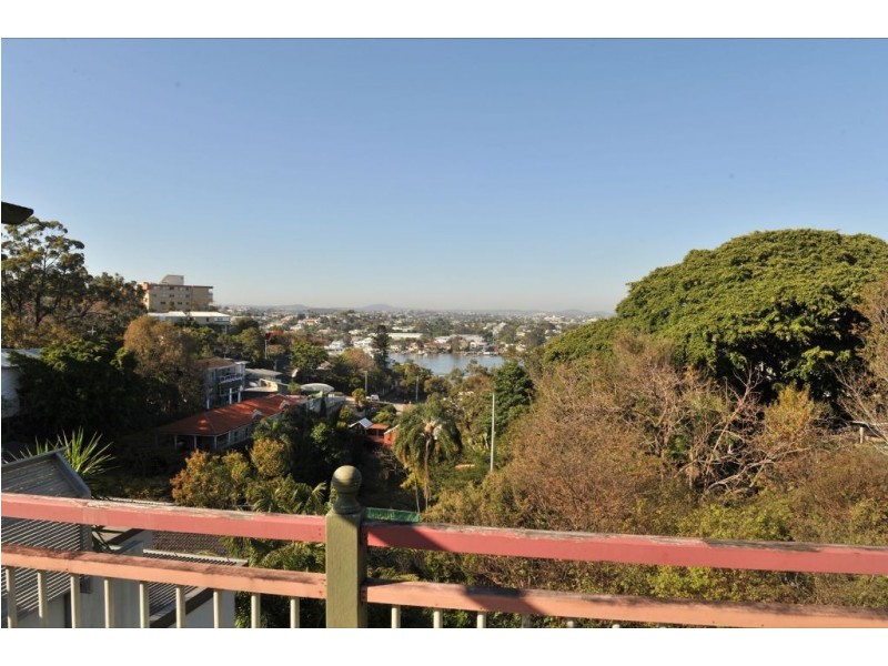 11 Ludlow Street, Hamilton QLD 4007