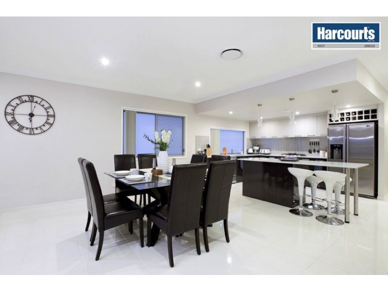 24 Ure Street, Hendra QLD 4011