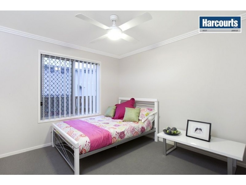 24 Ure Street, Hendra QLD 4011