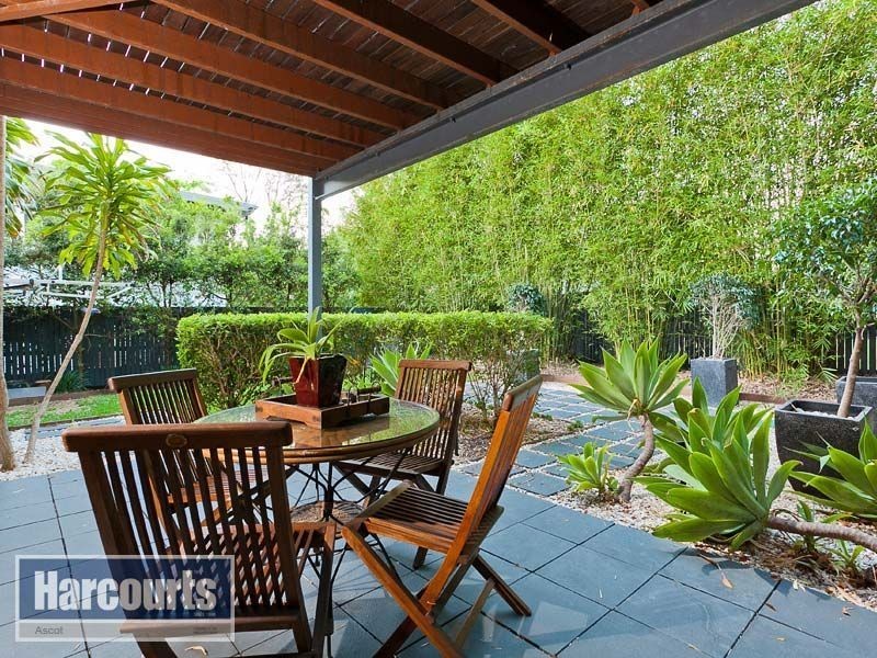 4/56 Mark Street, New Farm QLD 4005