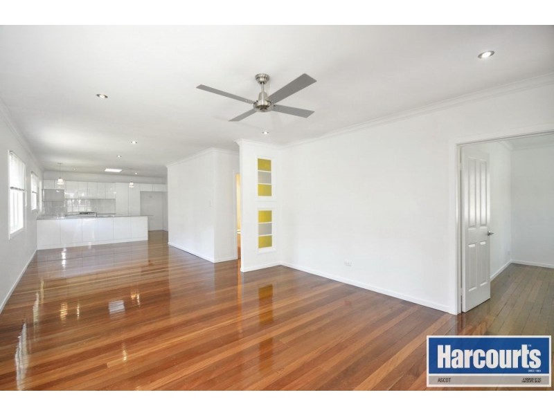 30 Luke Street, Wavell Heights QLD 4012