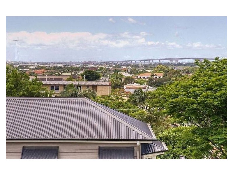 77 Riverview Terrace, Hamilton QLD 4007