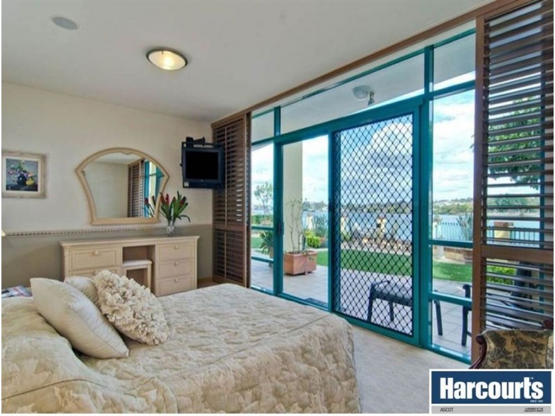 4/27 Harbour Road, Hamilton QLD 4007