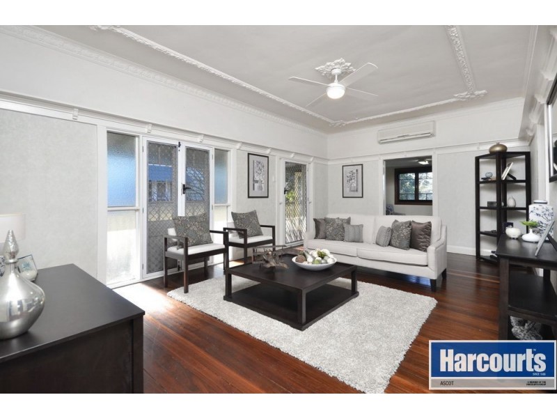 91 Jackson Street, Hamilton QLD 4007