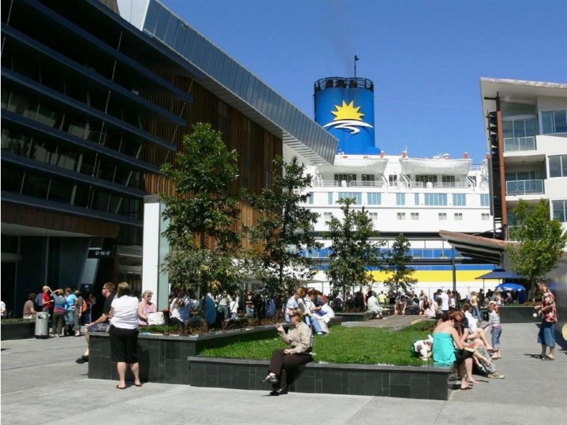 2/27 Harbour Road, Hamilton QLD 4007