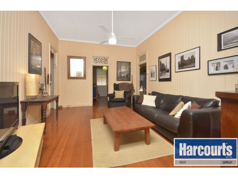 187 Junction Road, Clayfield QLD 4011