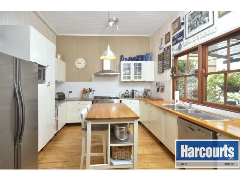 187 Junction Road, Clayfield QLD 4011