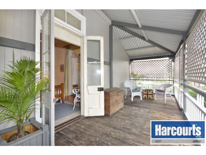 187 Junction Road, Clayfield QLD 4011