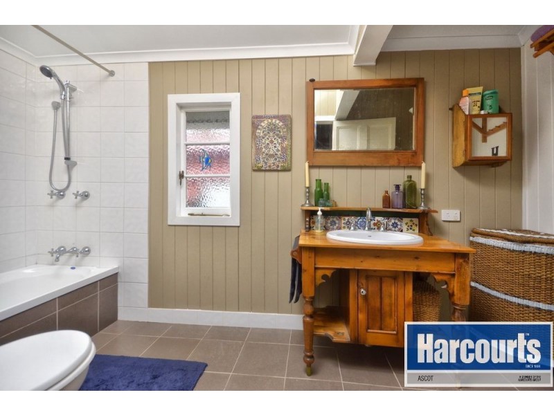 187 Junction Road, Clayfield QLD 4011