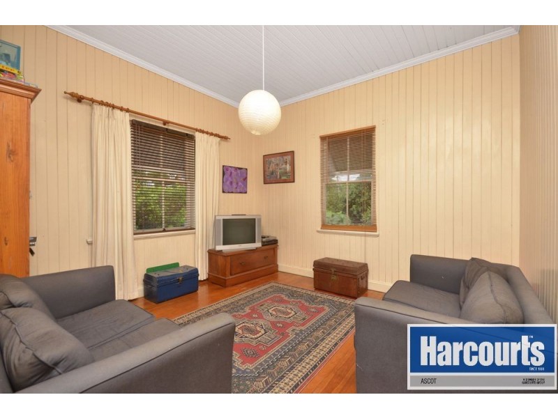 187 Junction Road, Clayfield QLD 4011