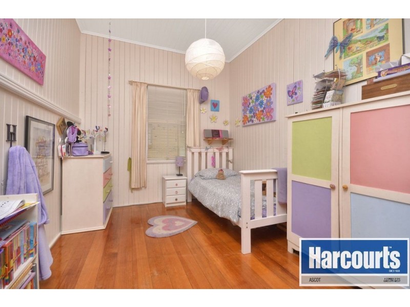 187 Junction Road, Clayfield QLD 4011