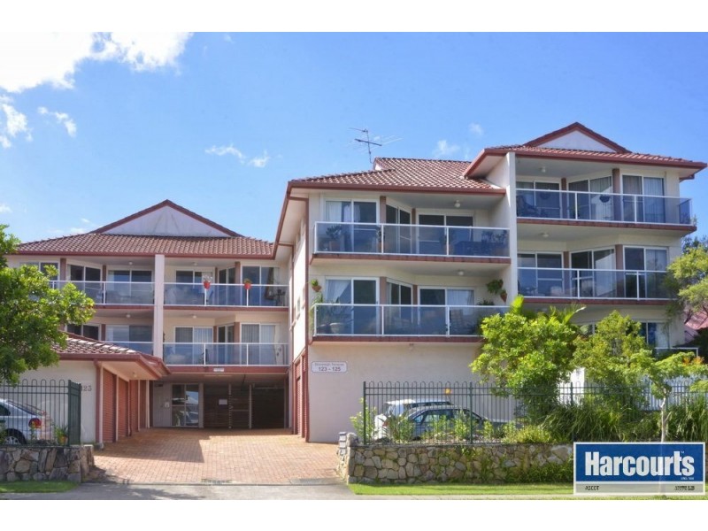 2/125 Stoneleigh Street, Lutwyche QLD 4030