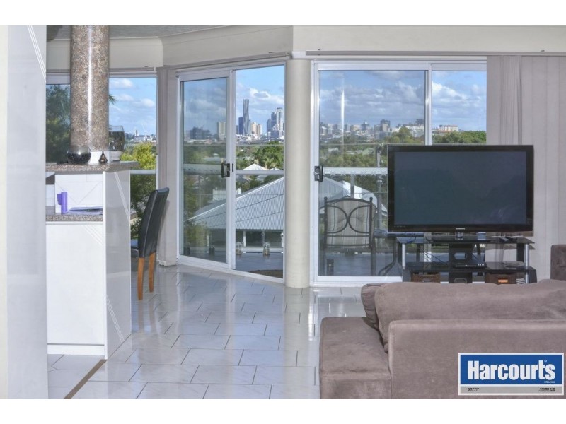 2/125 Stoneleigh Street, Lutwyche QLD 4030