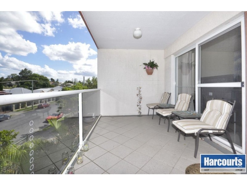 2/125 Stoneleigh Street, Lutwyche QLD 4030