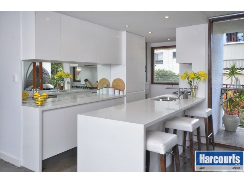 4/32 London Rd, Clayfield QLD 4011