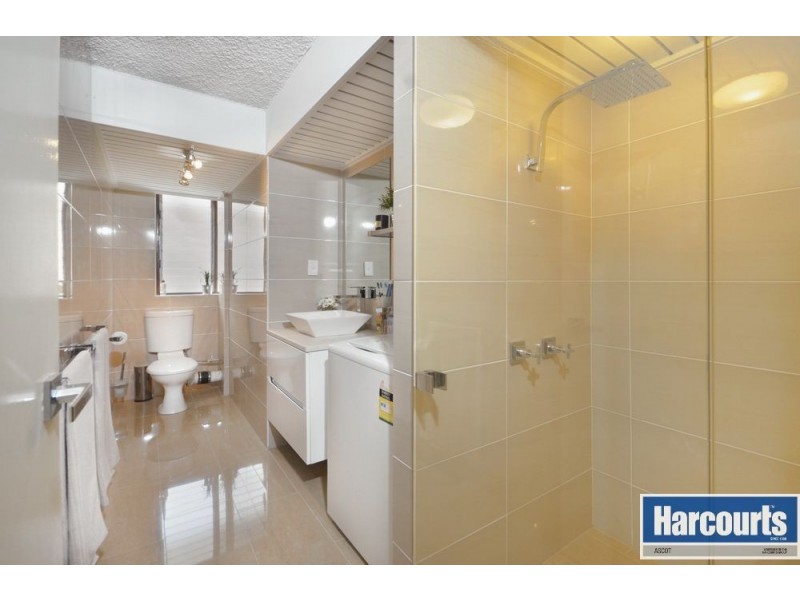 4/32 London Rd, Clayfield QLD 4011