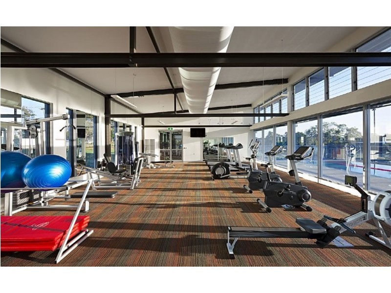 197 King Arthur Terrace, Tennyson QLD 4105