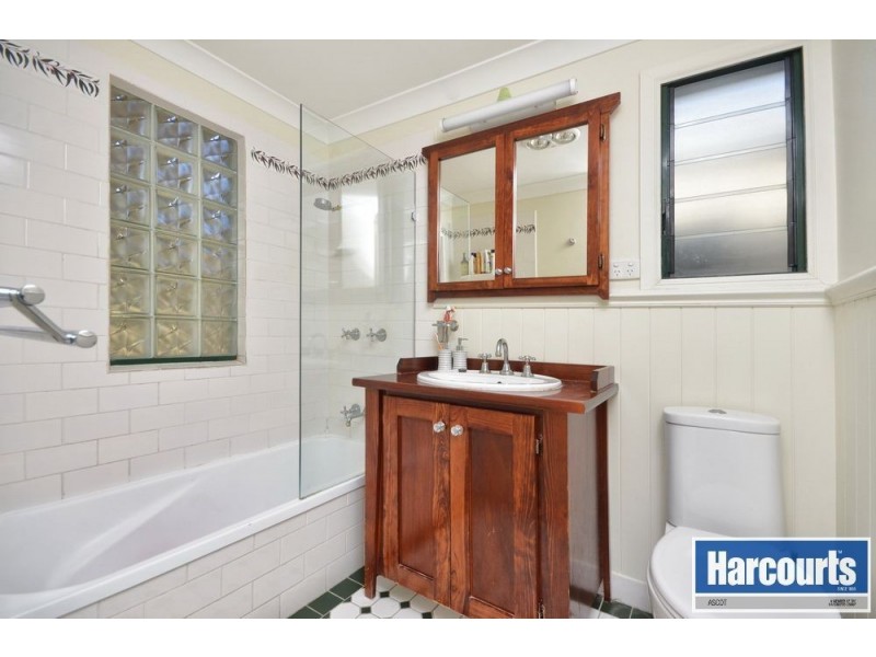 40 Balowrie Street, Hamilton QLD 4007