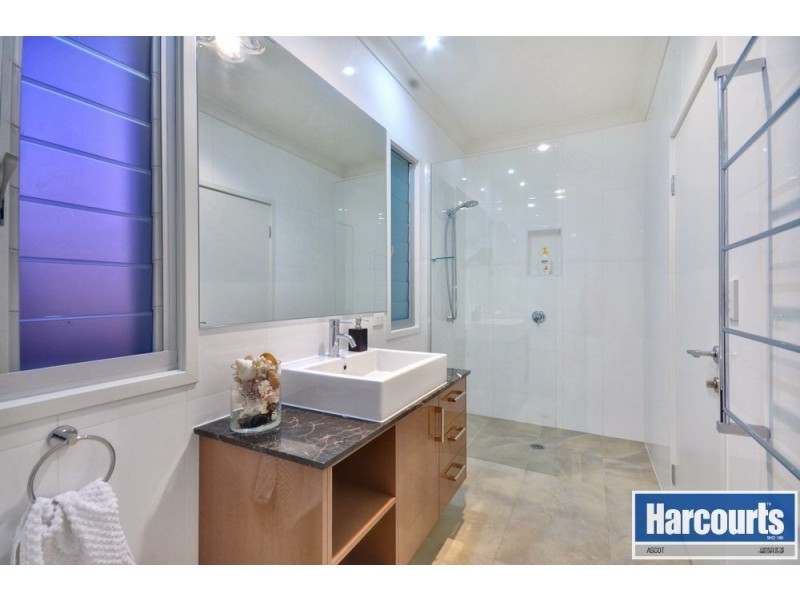 10A Doncaster Street, Hendra QLD 4011