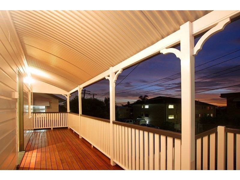 33 Hutton Street, Clayfield QLD 4011