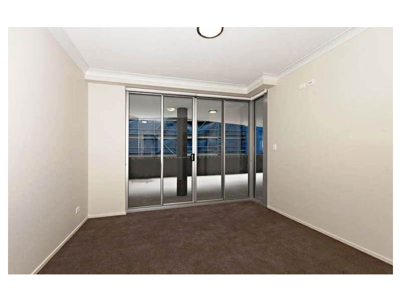 63/32 Agnes Street, Albion QLD 4010